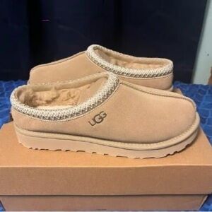 UGG Tasman: New Arrival - Comfy Chic Slippers